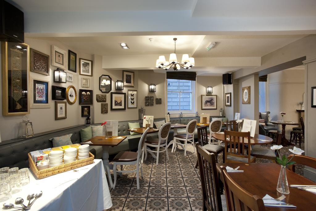 The Goddard Arms Hotel สวินดอน ภายนอก รูปภาพ